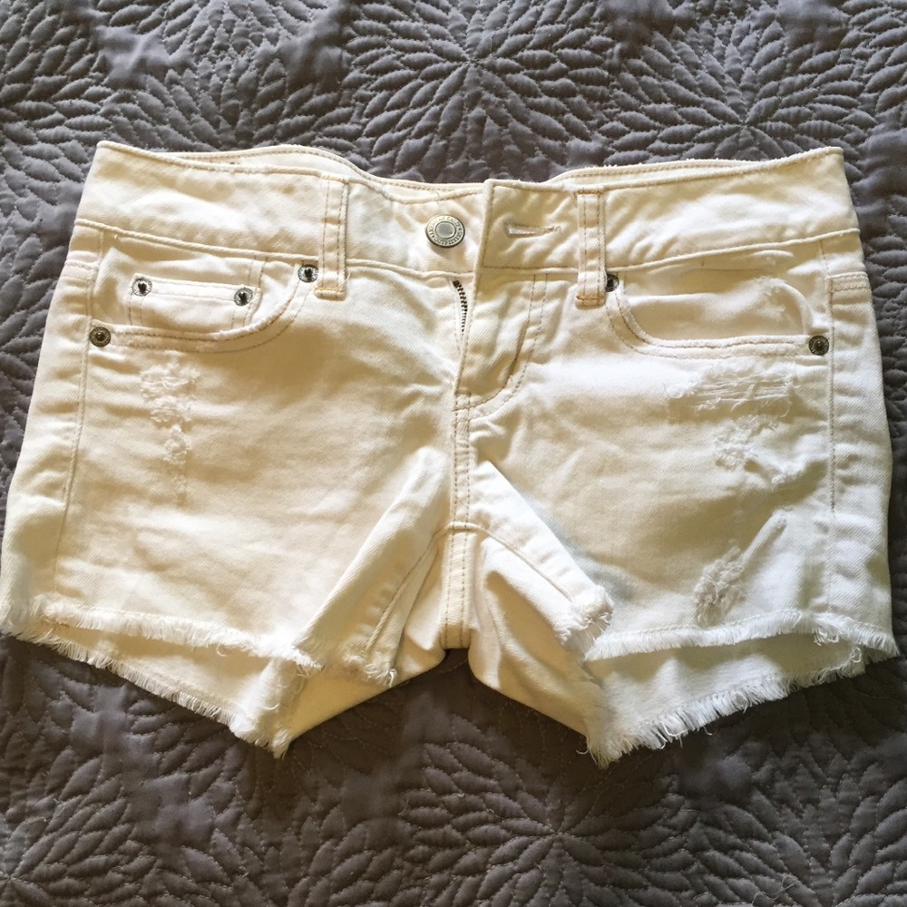 White American Eagle Shorts, never worn